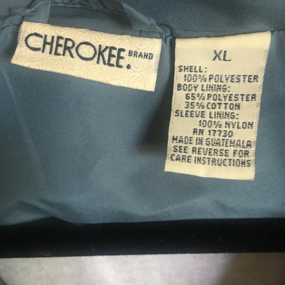 Windbreaker - Picture 2 of 3